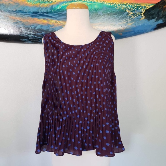 Banana Republic Top - Picture 3 of 10